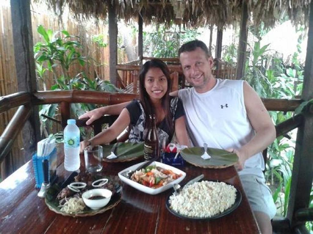 La Mirada Residence , Large 1 Bedroom Condo, Beaches , 3 Pools, Ocean Views, Fast Wifi, Netflix, Breakfast Included Lapu-Lapu City Exteriör bild